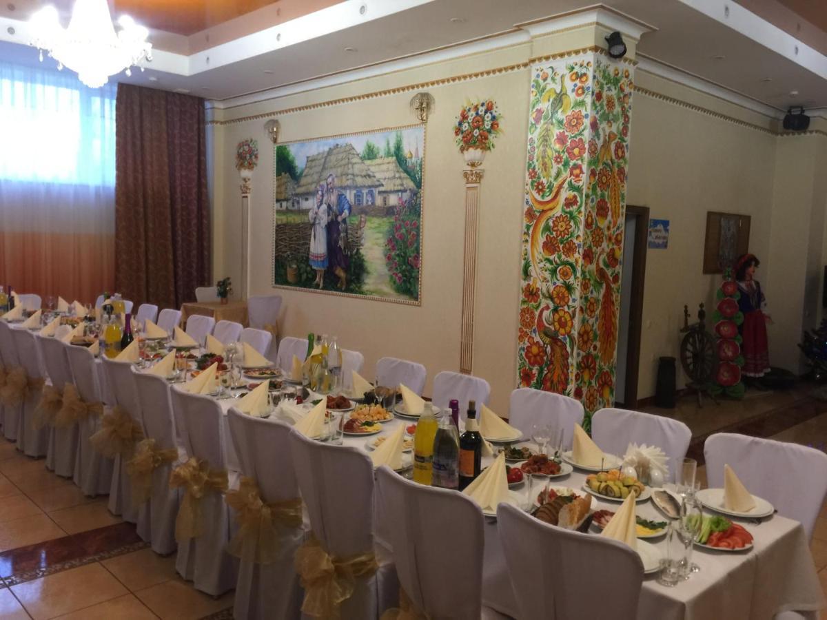 Готель У Свата Гришківці Бердичівський р-н Hryshkivtsi Екстер'єр фото